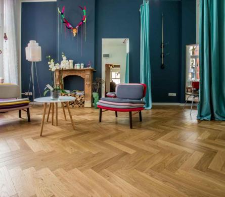 Habo Classic Line - herringbone French oak - VOC Hof van Zeeland